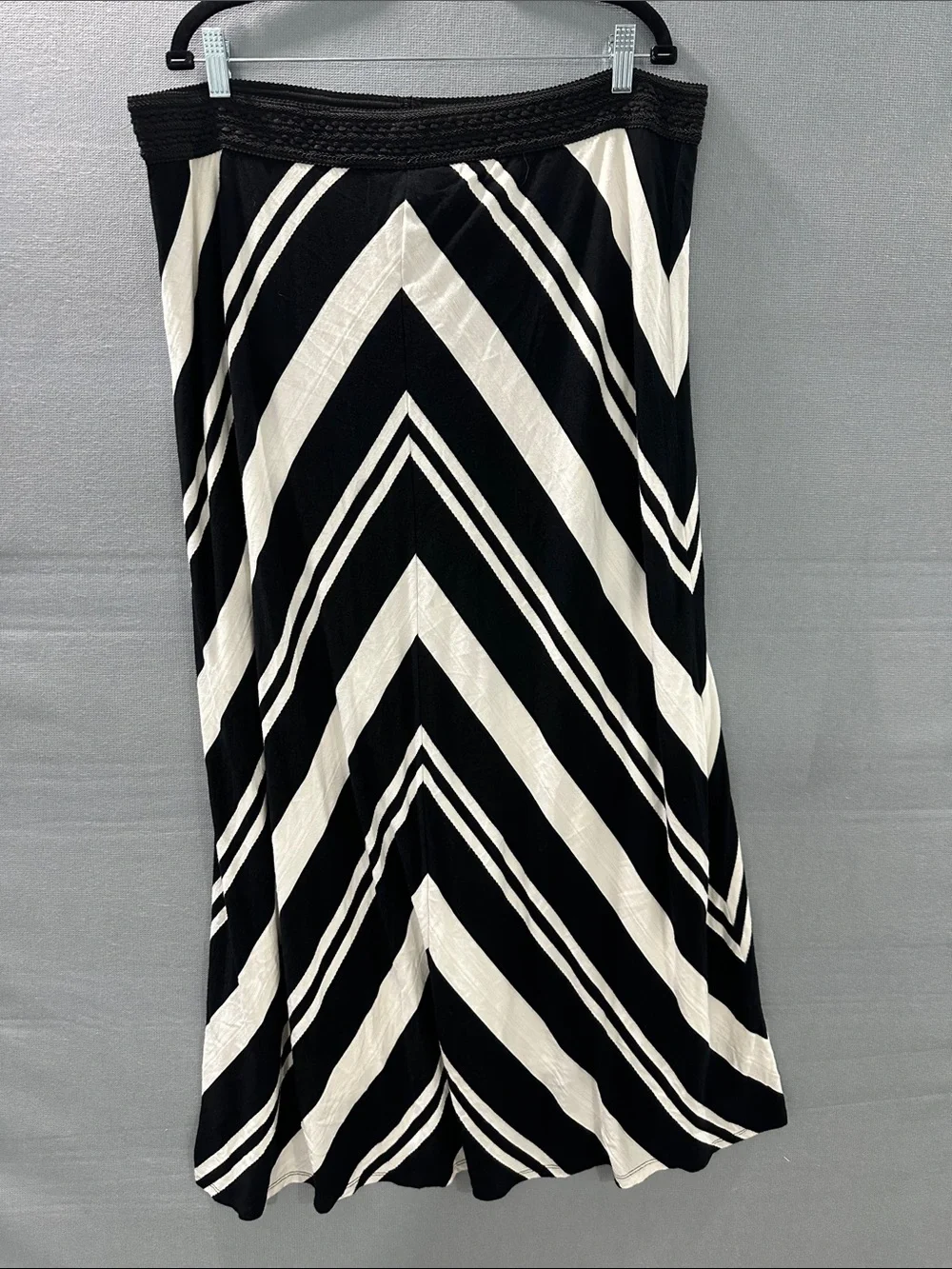Chico's Black and White Chevron Maxi Skirt